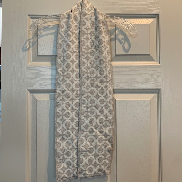Coach Cream/Gold Wool Blend Scarf - Picture 1 of 4